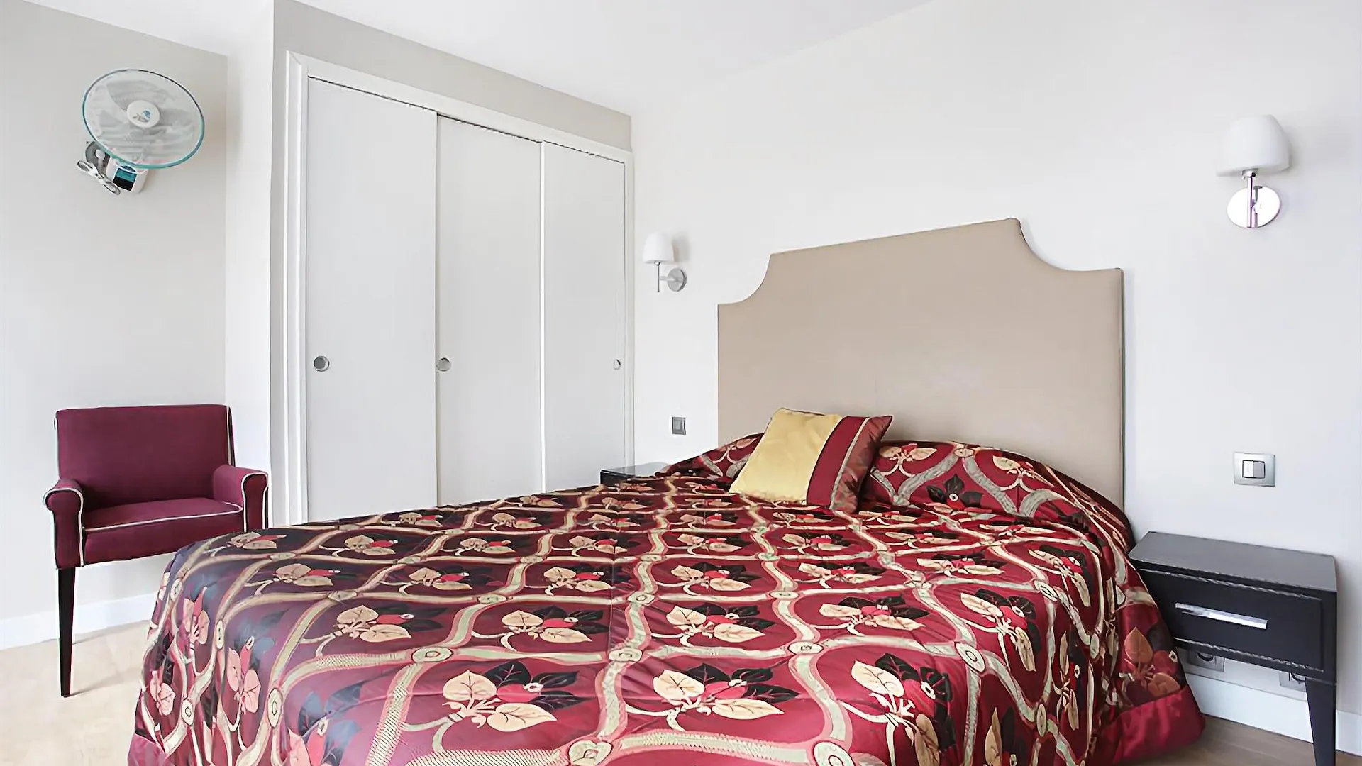Hotel Montpensier Paris France