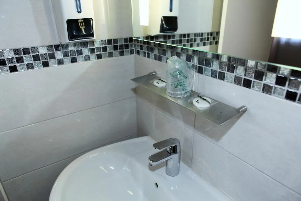 Hotel Montpensier Paris